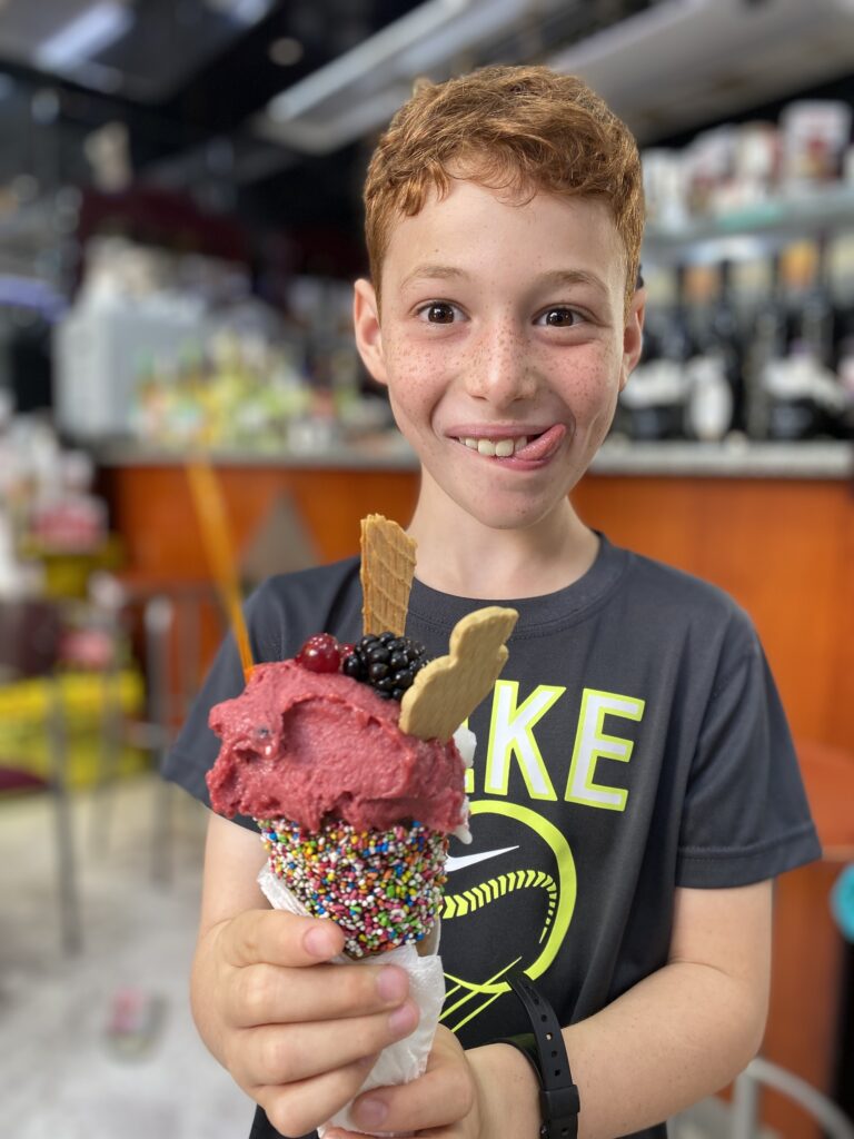גלידה ביום האחרון בנפליו